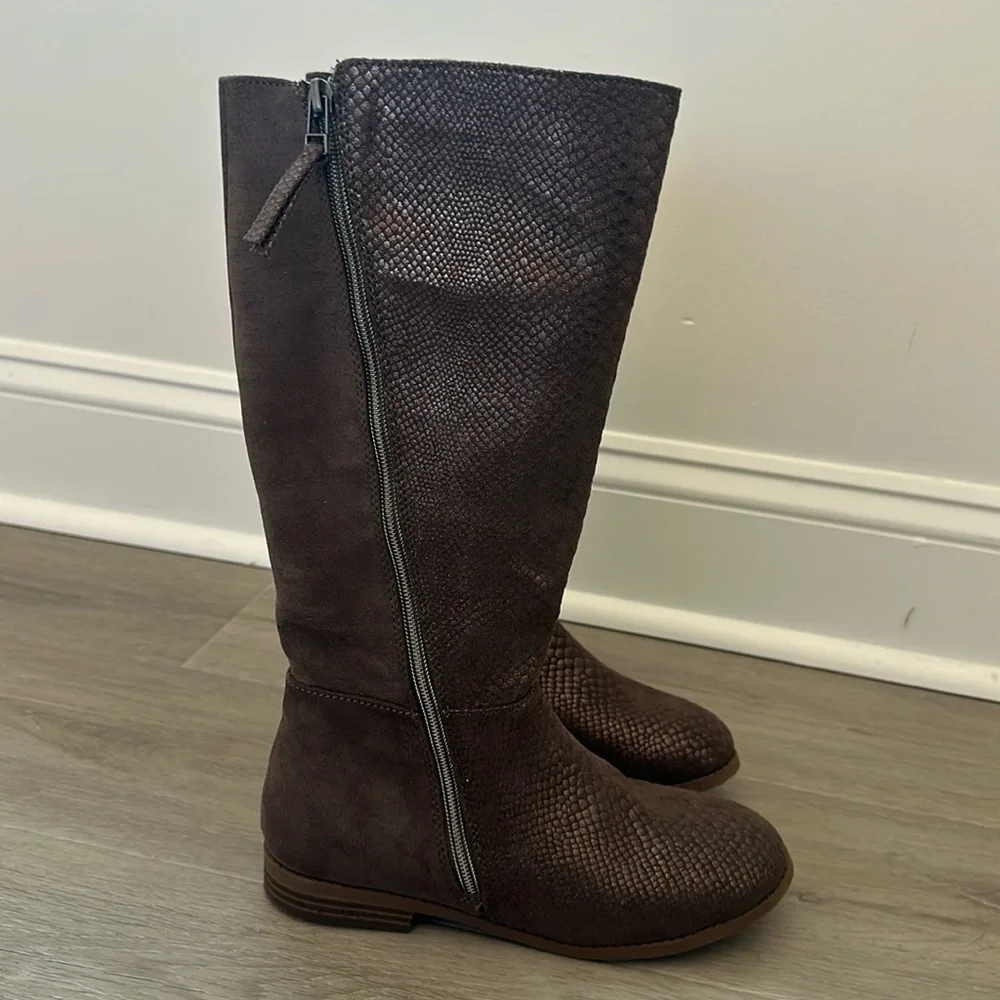 Steve Madden Jlanee Big Girl Boots Sz 4 Taupe